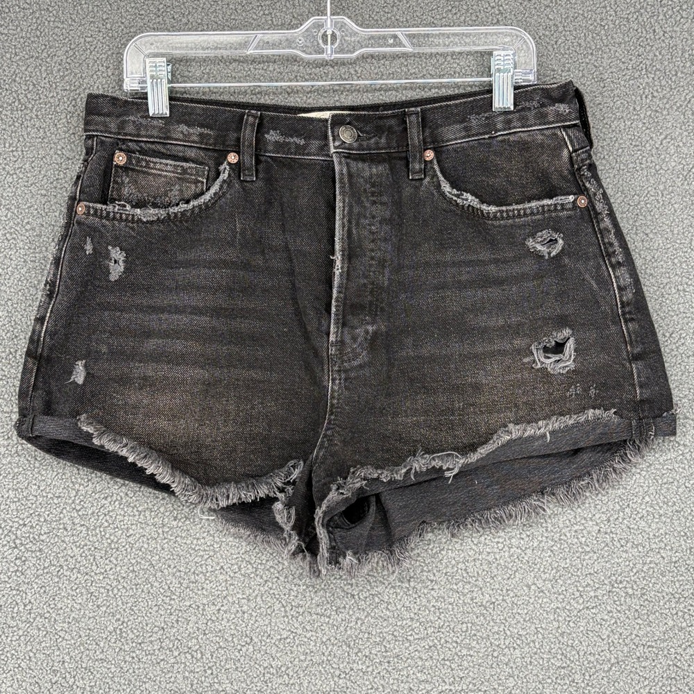 Free People We The Free Makai Cut Off Denim Shorts Black Distressed Size 31